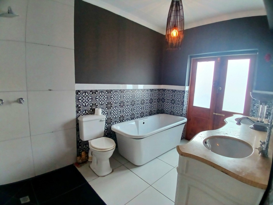 2 Bedroom Property for Sale in Welbedacht Western Cape